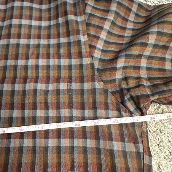 🎆 Pendleton 100% wool Plaid button down shirt Large long sleeve brown black tan - Picture 5 of 6